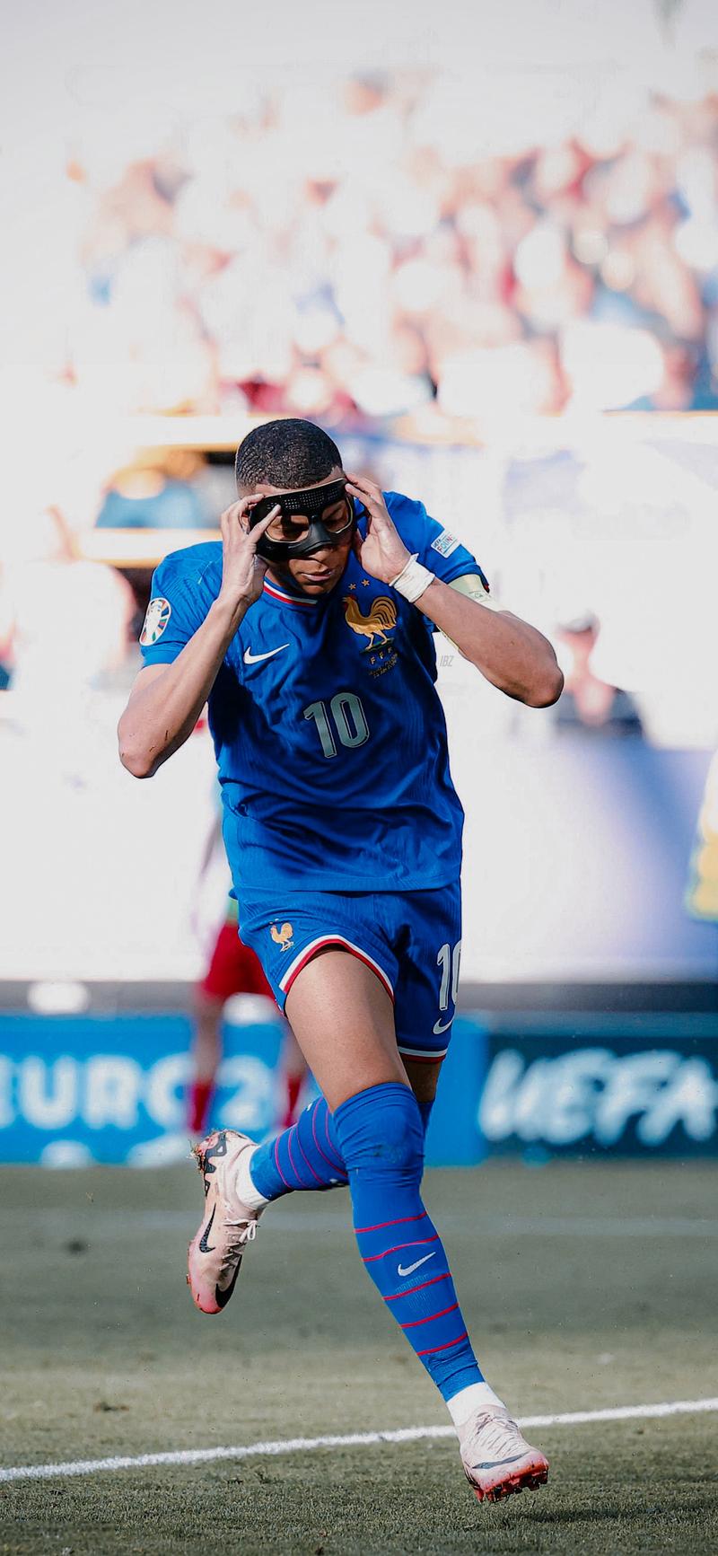 40岁留洋门将李实：中国球员留洋可优先考虑德语区的低级别（40岁留洋门将李实：中国球员留洋不妨优先选择德语区低级别联赛）