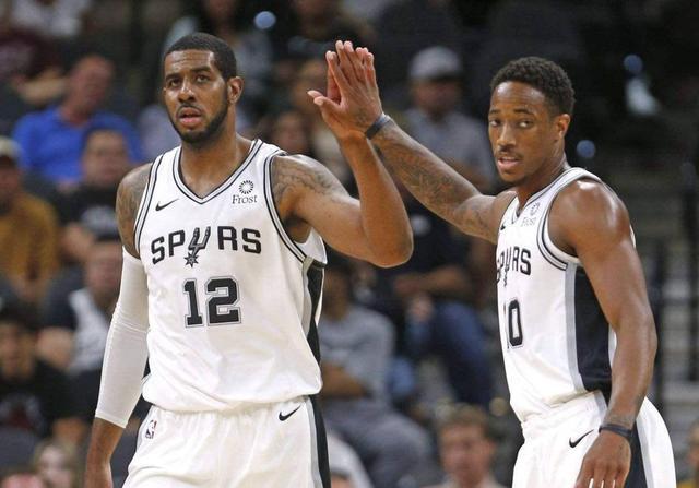 决战星期四：懂球帝3-2绝杀阿里巴巴，云龙客串门将两次失误送礼（周四对决：懂球帝3-2读秒绝杀阿里巴巴，云龙客串门将两度失误送礼）