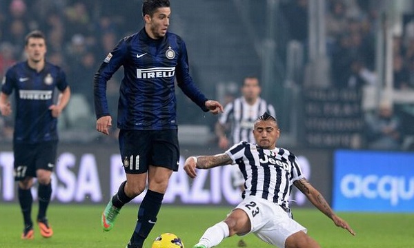 詹姆斯谈加冕庆祝：这辈子第一次这么张扬，今天需要这个时刻（詹姆斯谈加冕：生涯首次高调庆祝，今天就需要这个瞬间）