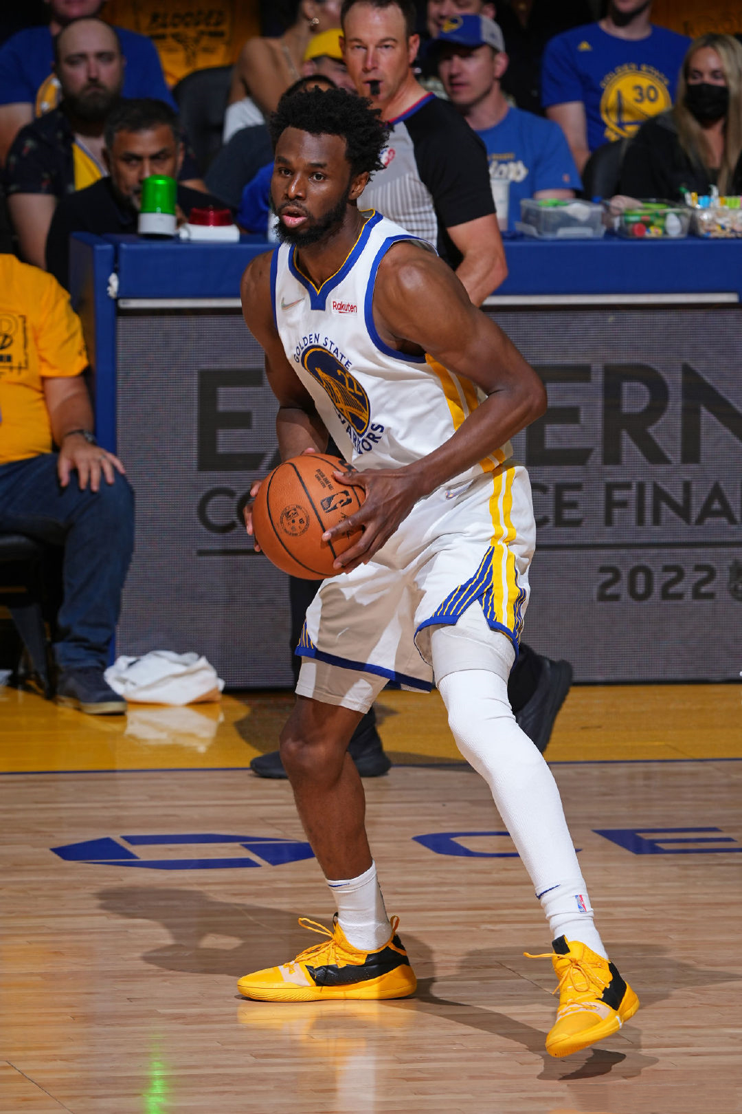 邮报：切尔西想为马帅提供足够的阵容厚度，每位置至少会有2人（邮报：切尔西计划为马帅打造充足阵容，各位置至少配备两名球员）