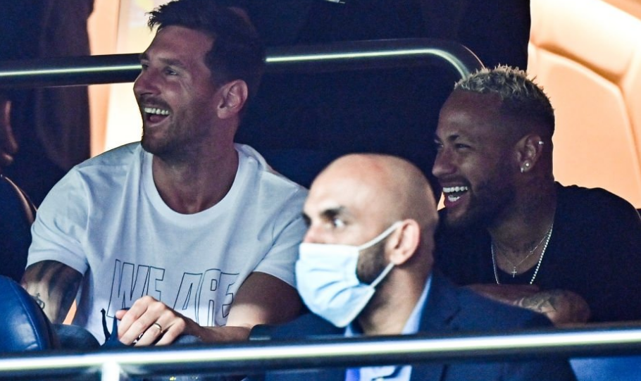 追梦格林：库里不在，我们需要巴特勒站出来解决进攻问题（追梦：库里缺阵，巴特勒需扛起进攻大旗）