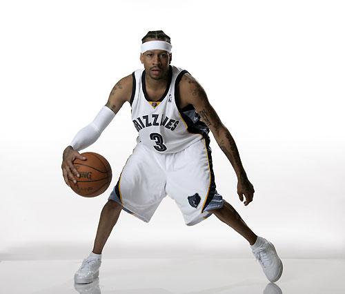 苏翊鸣雪飞天再夺冠（苏翊鸣再度飞天夺冠）